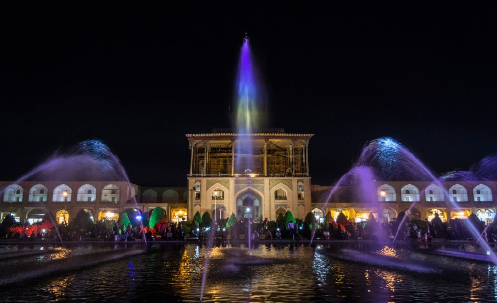 Meidan Emam, Esfahan