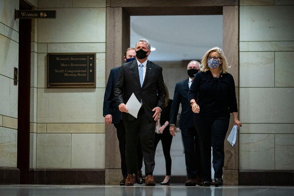 Reps. Kevin McCarthy (R-Calif.) and Liz Cheney (R-Wyo.)