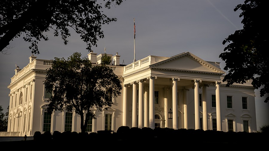 The White House seen from the North Lawn