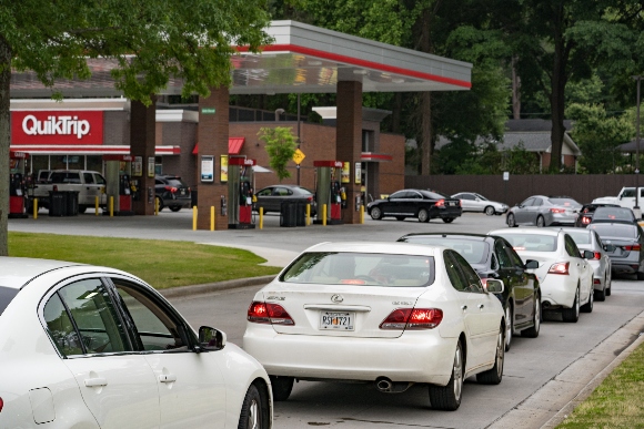 Cars line up at a QuickTrip on May 11, 2021 in Atlanta, Georgia