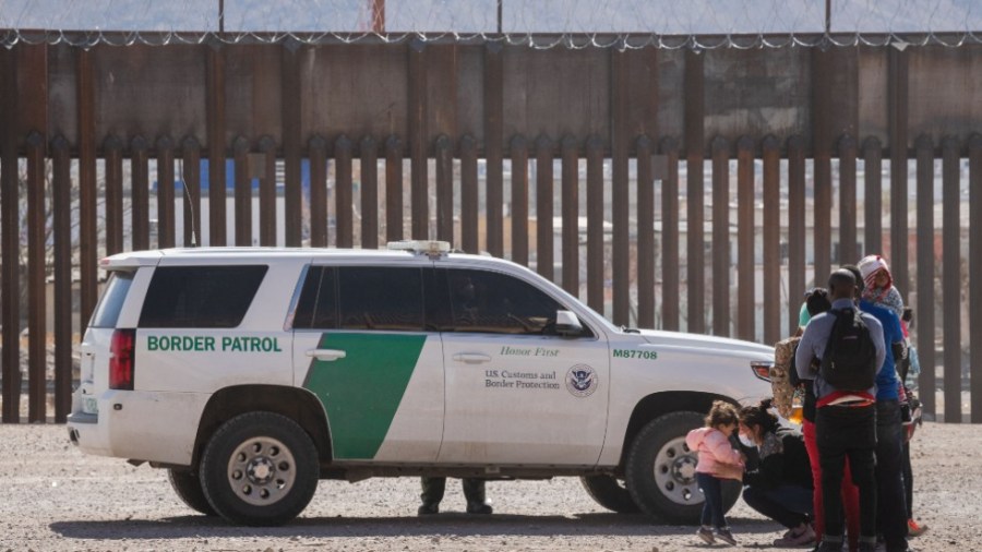 El Paso border