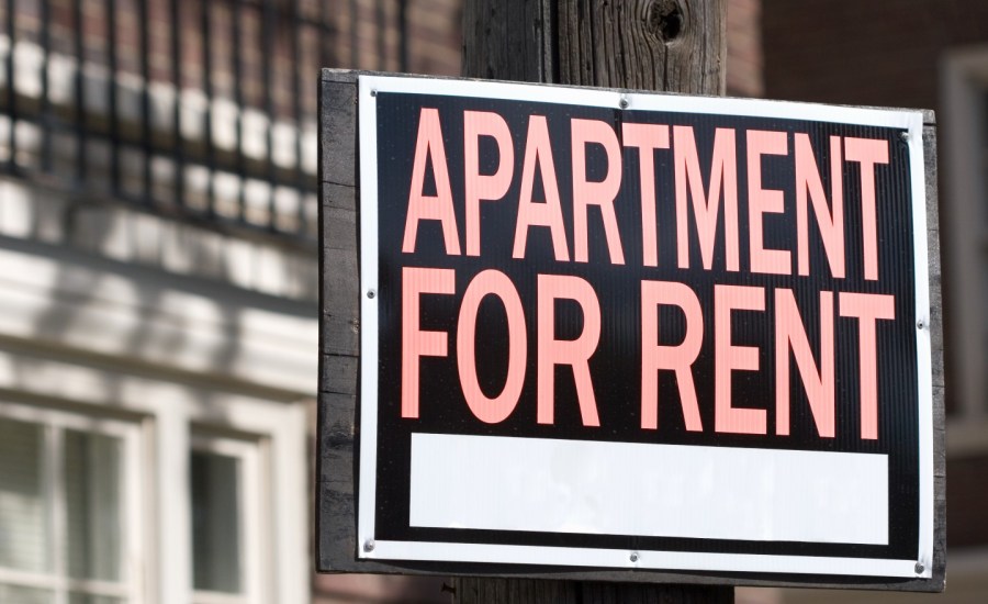 Apartment for rent sign.