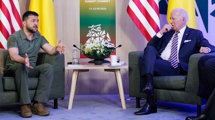 Volodymyr Zelensky and Joe Biden