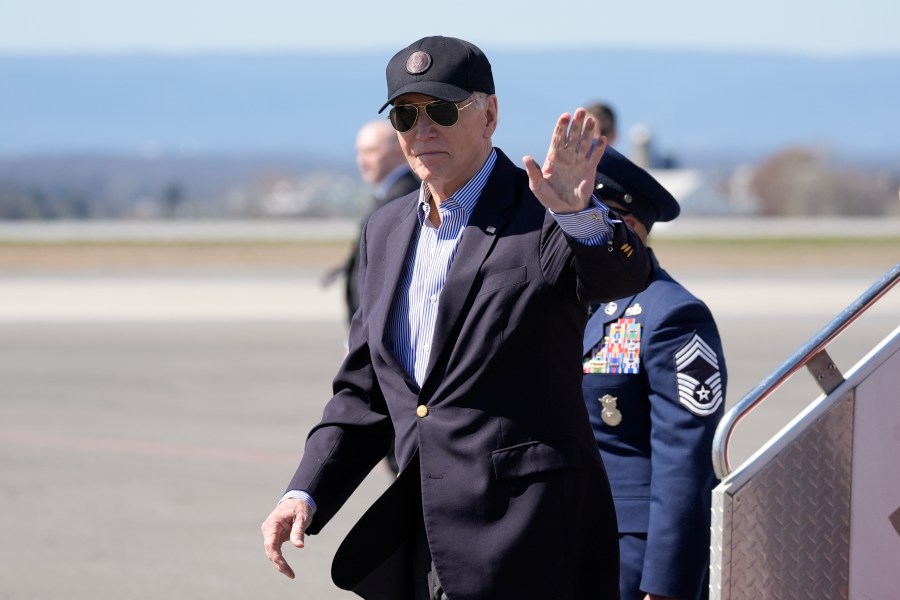 President Joe Biden waves as he arrives Air Force One, Tuesday, March 29, 2024, in Hagerstown, Md. Biden is en route to Camp David.(AP Photo/Alex Brandon)